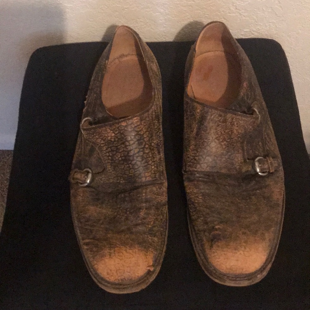 Gucci shoes